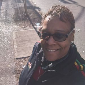 Meet your Posher, Robin